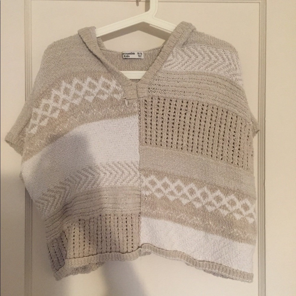 Short-Sleeve Multi Hoodie